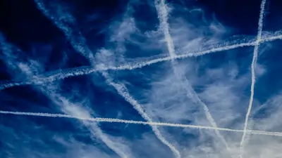  Environmental challenge of art shipping - blue sky banner