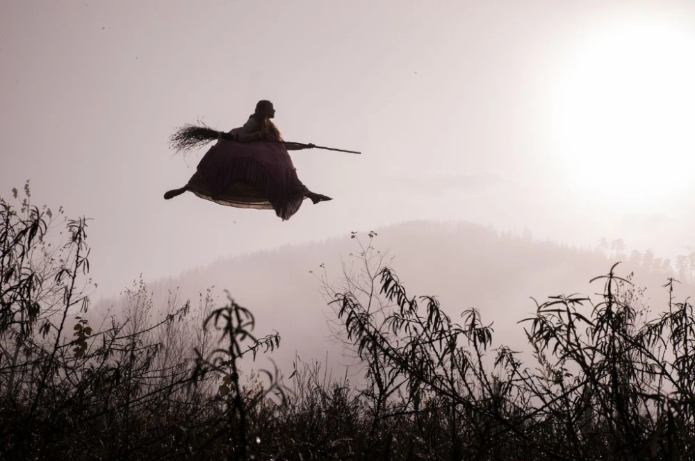 Lukas's painting linked to personal painting eshop page